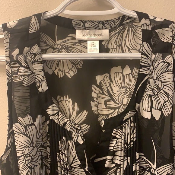 Maternity blouse/tank top - Picture 2 of 4